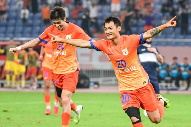 投注活动-20号连线10号源于信任 崔康熙冒险用对廖力生